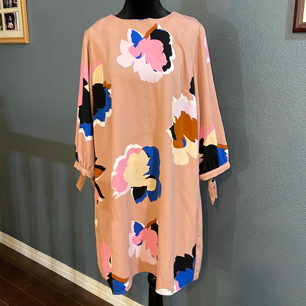 A new day dusty pink and large flower pattern dress, size large